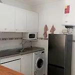 Manewela Апартаменты *